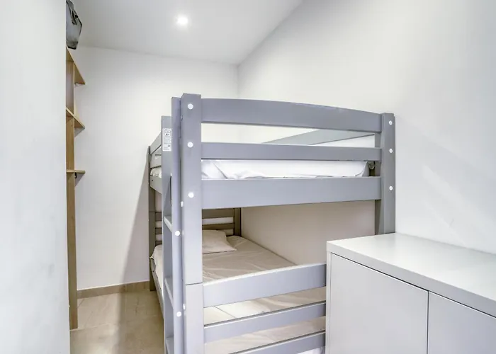Superbe T4 -Vue Mer- Tout Confort Refait à Neuf!